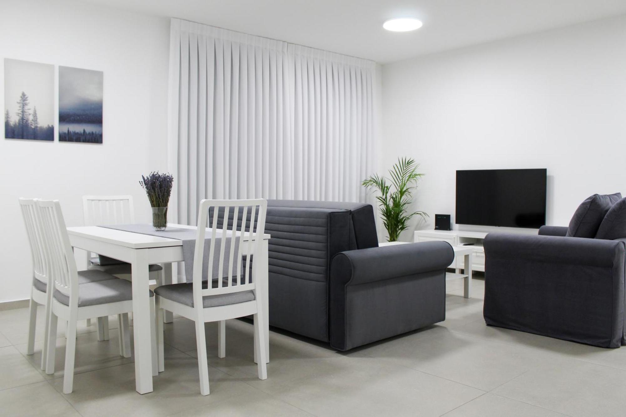 Luxury Penthouse #46 By Hashdera דירה *